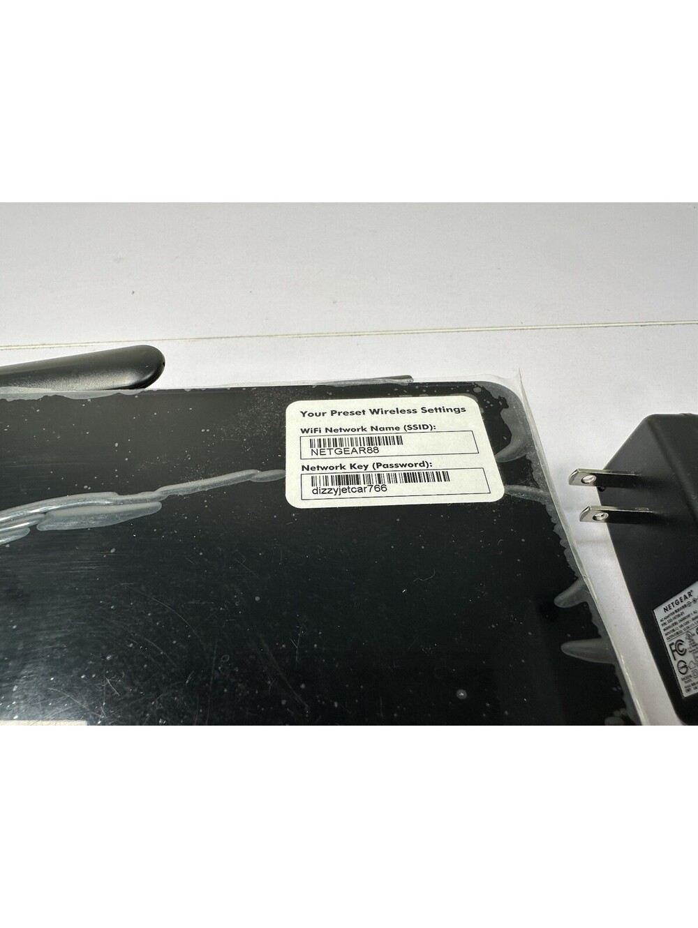 NETGEAR R6220 AC1200 Dual Band Smart WiFi Router Tested w/ OEM Adapter & Box - Picture 2 of 6